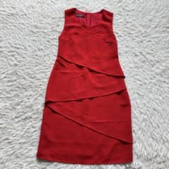 極美品　リナシメント　ワンピース　イタリア製　赤　ノースリーブ　ドレス