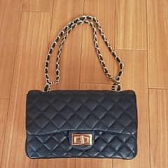 キルティングショルダーバックのサムネイル