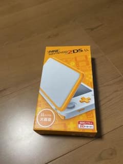 ラスト1台！Newニンテンドー2DS LL   【ホワイトⅹオレンジ】のサムネイル