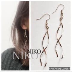 何度も再入荷商品♡【356】ダブルゴールドツイストピアスイヤリング