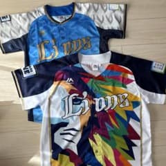西武ライオンズユニフォーム 2枚セット SサイズLサイズのサムネイル