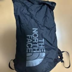 THE NORTH FACE 軽量バックパック ブラックのサムネイル