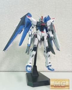 MG 프리덤 건담 ver.2.0 (소조품)