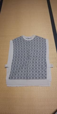 #しまむら #ニットベスト #美品 １回のみ使用★のサムネイル