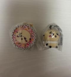 ちいかわ ラッコ キーホルダー 2個セットのサムネイル