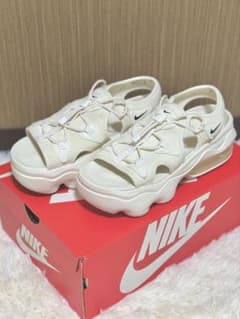 NIKE AIR MAX KOKO SANDAL クリームのサムネイル