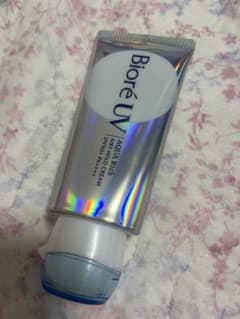 Biore UV 아쿠아리치 선크림 에어리 홀드 크림 비올레