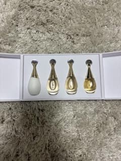 Dior J'adore ミニチュア香水 4本セットのサムネイル