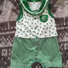ベビー服のサムネイル