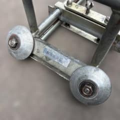 【店頭引取限定】【中古】【現状販売】北海道ルーフマシン ドブ折ローラー 14,300円(税込) 北海道ルーフマシン ドブ折ローラー 通販| カナマル産業株式会社