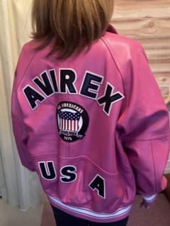 AVIREX ピンク レザー ジャケットのサムネイル