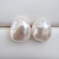 591大粒バロックパール スタッドピアス13mmサージカルステンレスゴールド 591大粒バロックパール スタッドピアス13mmサージカルステンレス