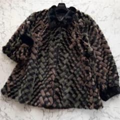 ロイヤルチエ サガミンク 本毛皮 リバーシブル モザイクコート マルチカラー ロイヤルチエ サガミンク 本毛皮 リバーシブル モザイクコート マルチ