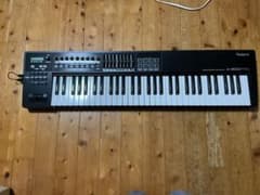 u*6様 Roland A-800PRO MIDIキーボード 本体のサムネイル