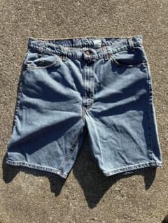 Levi's デニムショートパンツ W38のサムネイル