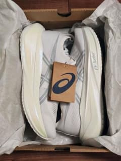 新品未使用】ASICS MEGABLAST ホワイト 25.5cm - メルカリ