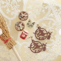 Kiki's Delivery Service 6-piece set of earrings (June limited special price), unopened, last one remaining, sweets set.