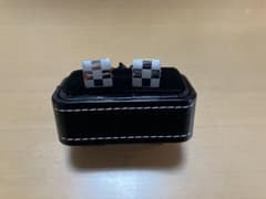 チェッカーボードデザイン カフスボタンのサムネイル