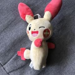 プラスルのぬいぐるみのサムネイル