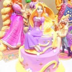 ラプンツェル 置物 ディズニーストアのサムネイル
