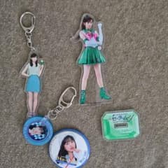 Thumbnail of 乃木坂46五百城茉央　セーラージュピターアクリルスタンド、スタ誕缶バッジ等