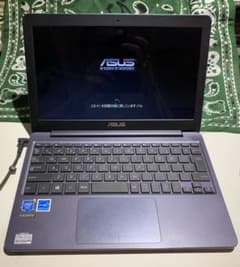ASUS VivoBook E203NA-232Gのサムネイル