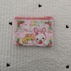 フワフワらびちゃん ポーチ ガチャガチャのサムネイル