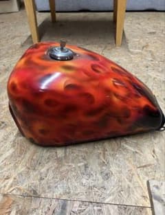 ドラックスター400 タンクのサムネイル