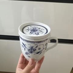 NARUMIのFineChina カップ&ソーサー&茶こしのセットのサムネイル