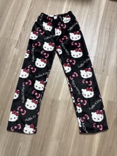 【新品未使用】Hello Kitty ルームウェア パンツ ブラック Mのサムネイル