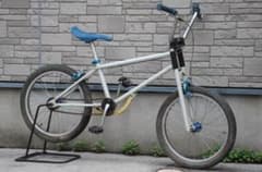 発送相談可♪引き取り限定♪人気のビンテージBMX♪トライアル♪目立ち 