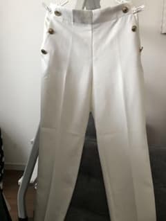 ZARA金ボタンボトムのサムネイル