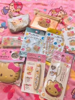 R*s様 日焼けキティ 9点 DAISO Seria ダイソー セリアのサムネイル