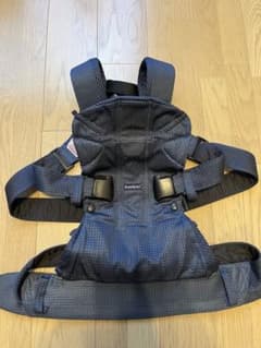ベビービョルン　ワン　カイエアー / BabyBjorn ONE KAI Airのサムネイル