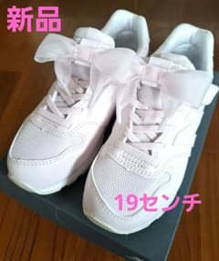 New Balance Y9964XJ　リボン　スニーカー　19センチ New Balance Y9964XJ リボン スニーカー 19センチ - メルカリ