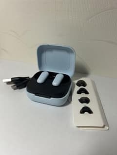 Soundcore ワイヤレスイヤホン 本体 充電ケース付のサムネイル