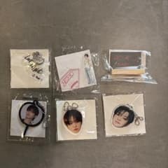 TREASURE ジフン 顔アクキーのサムネイル