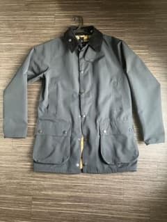 itさん専用　Barbourバブアービューフォート　美品　ネイビーのサムネイル