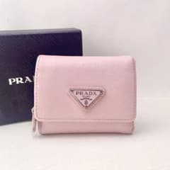 プラダ PRADA 三つ折り財布 サフィアーノ 三角ロゴ 0515-⑩ プラダ PRADA 三つ折り財布 サフィアーノ 三角ロゴ 0515-⑩ - メルカリ