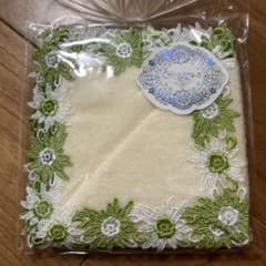 近沢レース　レア　旧作　エーデルワイス　タオルハンカチ　近澤　chikazawa 新品】近沢レース 旧エーデルワイス クリーム タオルハンカチ レア