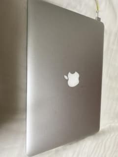 MacBook Air 13インチ Early2015のサムネイル