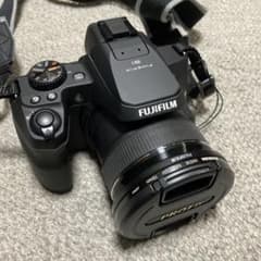 FUJIFILM FINEPIX S1のサムネイル