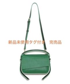 値下げ】【完売品】【新品】スナイデル ソフトボディバッグ グリーン 