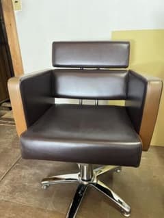 中古ビューティガレージスタイリングチェア HD-025ダークブラウン