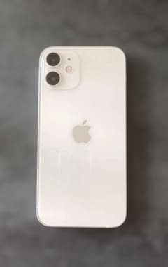 iPhone 12 mini 128GB simフリーのサムネイル