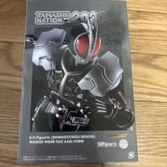 S.H.Figuarts(真骨彫製法) 仮面ライダーファイズ アクセルフォーム…のサムネイル