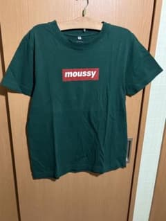 moussy ボックスロゴ Tシャツ グリーンのサムネイル