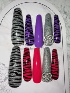 ゼブラ柄ネイルチップ10本セットのサムネイル