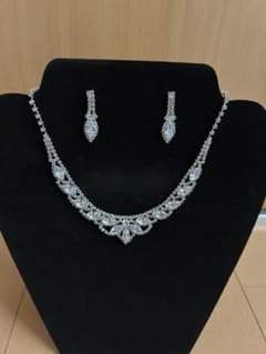 ブライダルアクセサリー ネックレス ピアス セットのサムネイル