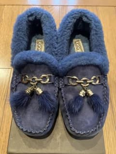 UGG モカシン ネイビー 24cm - メルカリ